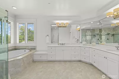 5927 178th Court SE, Bellevue, WA 98006 - Photo 16