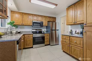 6123 NE 185th St, Kenmore, WA 98028 - Photo 12