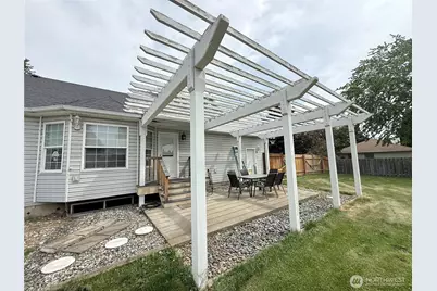 711 Locust Street, Omak, WA 98841 - Photo 32