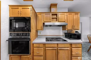 2015 24th St, Bellingham, WA 98225 - Photo 14