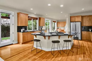 323 239th Ct SE, Sammamish, WA 98074 - Photo 16