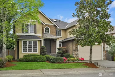 323 239th Ct SE, Sammamish, WA 98074 - Photo 2
