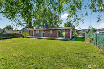 1312 Springwater Avenue, Wenatchee, WA 98801 - Photo 8