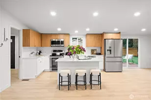 14306 Greenbelt Dr E, Bonney Lake, WA 98391 - Photo 4