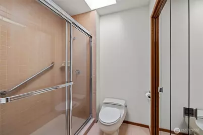 2411 Skyline Way #203, Anacortes, WA 98221 - Photo 34