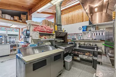 313 Pacific Avenue S, Long Beach, WA 98631 - Photo 26