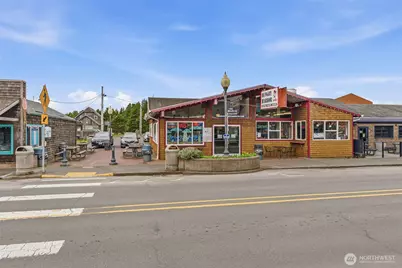 313 Pacific Avenue S, Long Beach, WA 98631 - Photo 6