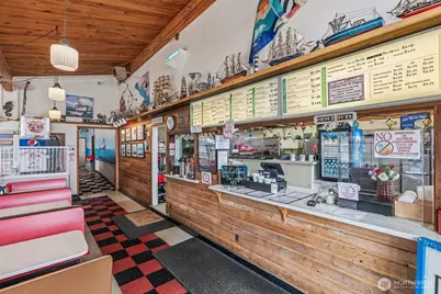 313 Pacific Avenue S, Long Beach, WA 98631 - Photo 18