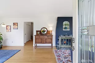 4743 50th Ave SW, Seattle, WA 98116 - Photo 2