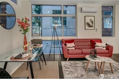 716 Martin Luther King Jr. Way #B, Seattle, WA 98122 - Photo 4