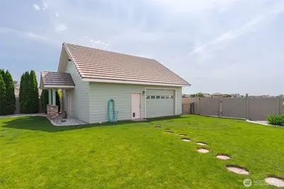 726 L Street SW, Quincy, WA 98848 - Photo 4