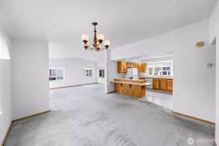 571 Lupine Ln, Burlington, WA 98233 - Photo 10