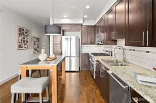 10650 NE 9th Pl, Bellevue, WA 98004 - Photo 10