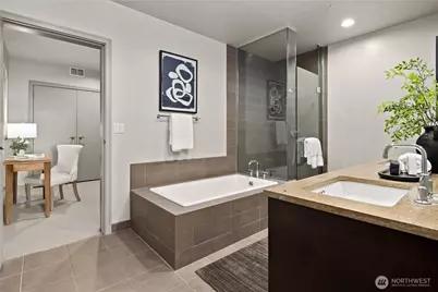 10650 NE 9th Place #1925, Bellevue, WA 98004 - Photo 22