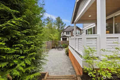 11500 174th Avenue NE, Redmond, WA 98052 - Photo 34