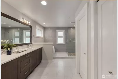 11500 174th Avenue NE, Redmond, WA 98052 - Photo 20