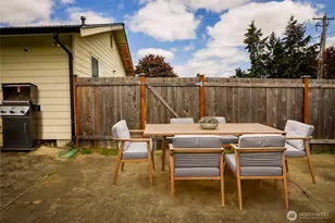 10001 Beth Ct SE, Yelm, WA 98597 - Photo 32