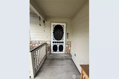 10001 Beth Court SE, Yelm, WA 98597 - Photo 2