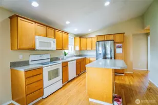 10001 Beth Ct SE, Yelm, WA 98597 - Photo 20