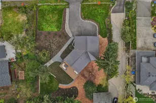 13643 SE 10th Street SE, Bellevue, WA 98005 - Photo 36