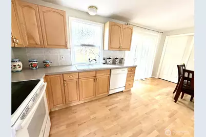 13029 SE 206 Place, Kent, WA 98031 - Photo 4