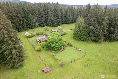 12915 412th St E, Eatonville, WA 98328 - Photo 38
