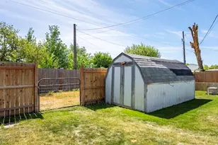 10369 Northern Ave NE, Coulee City, WA 99115 - Photo 18