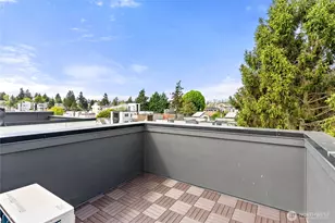 8863 Midvale Ave N, Seattle, WA 98103 - Photo 32