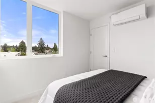 8863 Midvale Ave N, Seattle, WA 98103 - Photo 26
