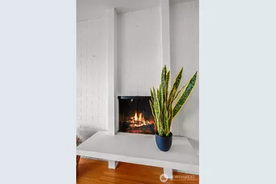 2360 43rd Avenue E #206, Seattle, WA 98112 - Photo 4