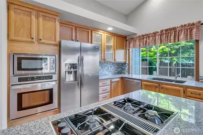 9216 78th Street SW, Tacoma, WA 98498 - Photo 10