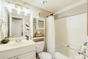 9900 NE 124th St, Kirkland, WA 98034 - Photo 20