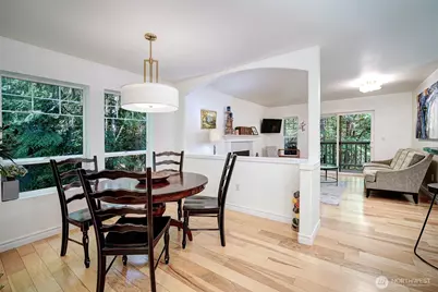 18501 SE Newport Way #J238, Issaquah, WA 98027 - Photo 6