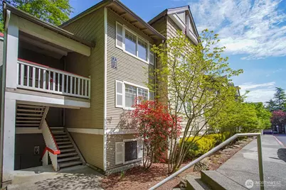 18501 SE Newport Way #J238, Issaquah, WA 98027 - Photo 12