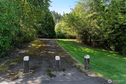 18501 SE Newport Way #J238, Issaquah, WA 98027 - Photo 28