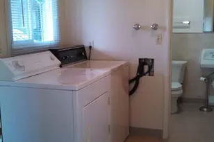 226 Orcas Ave, Port Angeles, WA 98362 - Photo 10