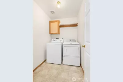 923 Sarah Ct NW, Olympia, WA 98502 - Photo 34