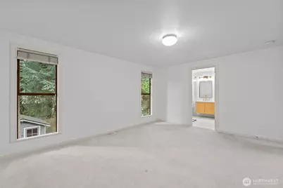 16438 SE 22nd Street, Bellevue, WA 98008 - Photo 18