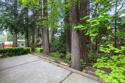 16438 SE 22nd Street, Bellevue, WA 98008 - Photo 38