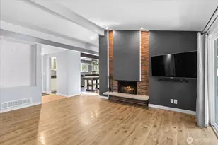 155 Mt Olympus Dr NW, Issaquah, WA 98027 - Photo 8