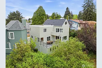 4011 SW Webster Street, Seattle, WA 98136 - Photo 2