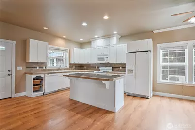 1608 N Washington Avenue, Long Beach, WA 98631 - Photo 4