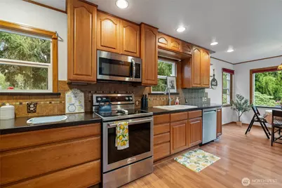 14745 Dunbar Lane, Mount Vernon, WA 98273 - Photo 10