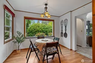 14745 Dunbar Ln, Mount Vernon, WA 98273 - Photo 8