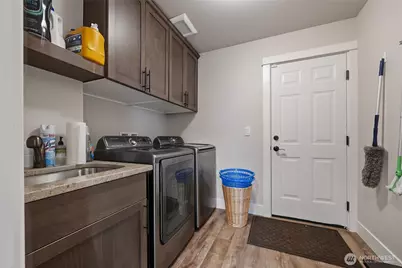 24340 Nookachamp Hills Drive, Mount Vernon, WA 98274 - Photo 26