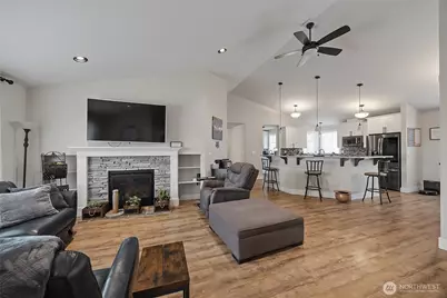 24340 Nookachamp Hills Drive, Mount Vernon, WA 98274 - Photo 6