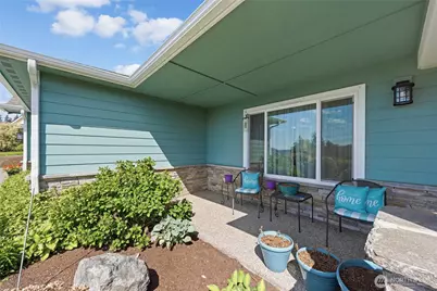 24340 Nookachamp Hills Drive, Mount Vernon, WA 98274 - Photo 28