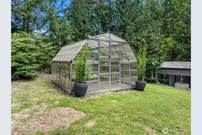 19545 Park Boulevard NE, Suquamish, WA 98392 - Photo 30