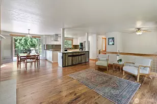 19545 Park Blvd NE, Suquamish, WA 98392 - Photo 4