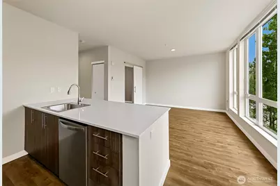 121 12th Avenue E #409, Seattle, WA 98102 - Photo 8